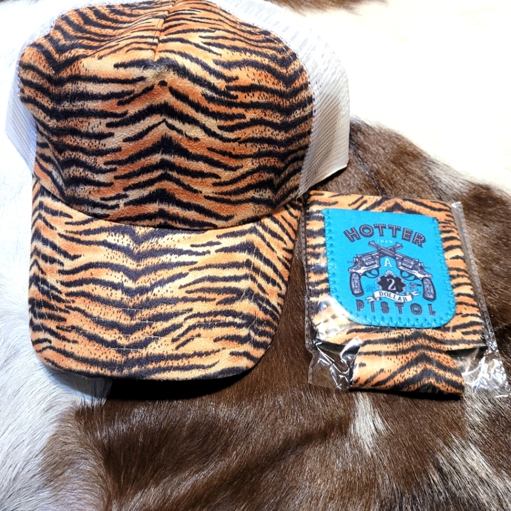 Tiger print hat and koozie set NWT!